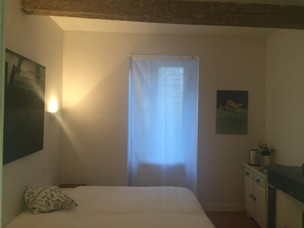 Montricoux B&B Le Chat Qui Dort חדר תמונה
